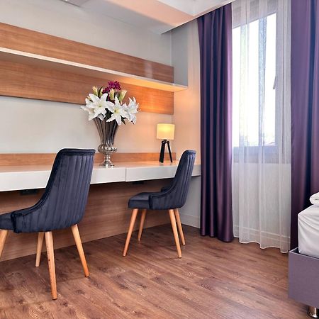 Frezya - Exclusively Woman Hotel อิสตันบูล ภายนอก รูปภาพ