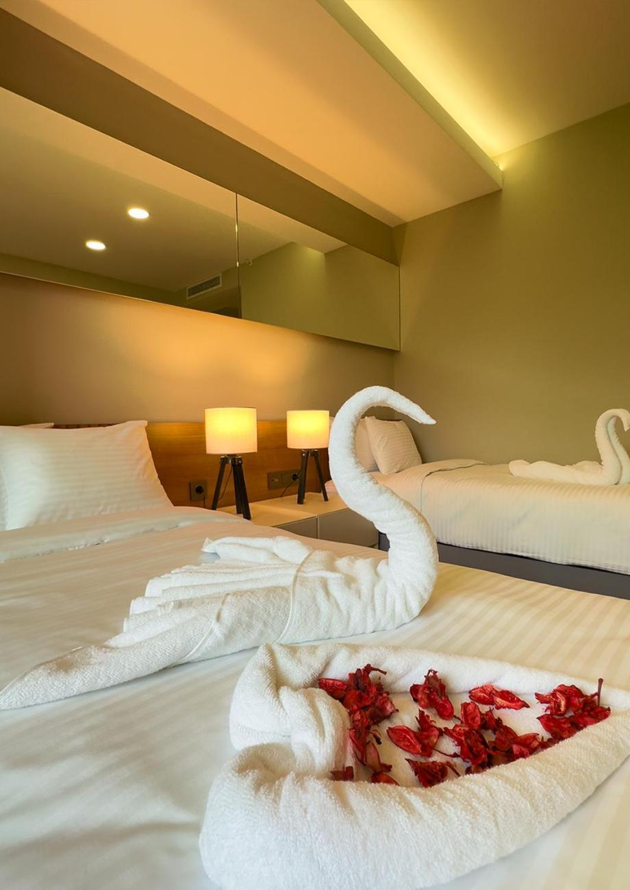Frezya - Exclusively Woman Hotel อิสตันบูล ภายนอก รูปภาพ