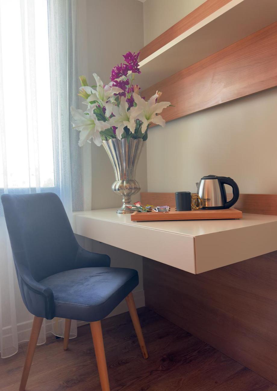Frezya - Exclusively Woman Hotel อิสตันบูล ภายนอก รูปภาพ