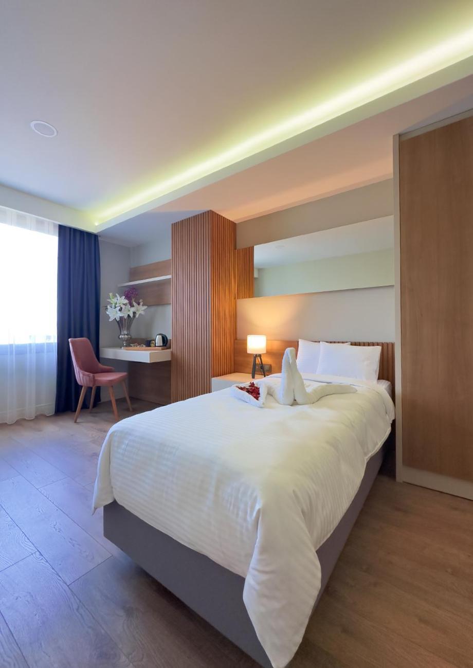 Frezya - Exclusively Woman Hotel อิสตันบูล ภายนอก รูปภาพ