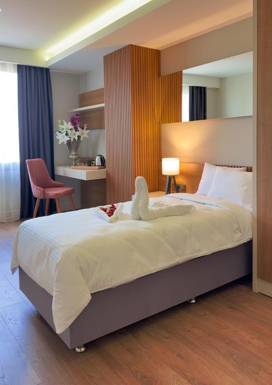 Frezya - Exclusively Woman Hotel อิสตันบูล ภายนอก รูปภาพ