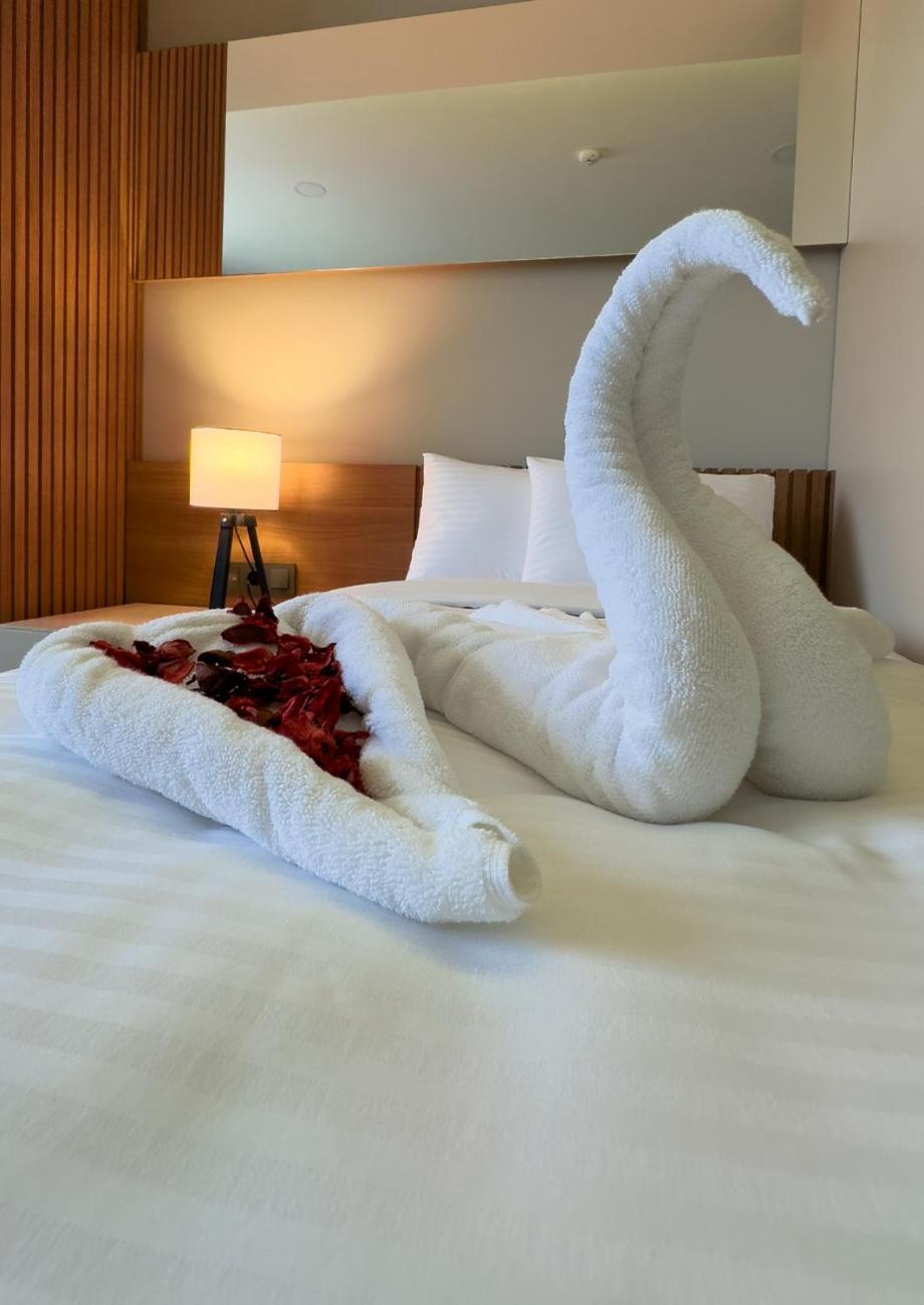 Frezya - Exclusively Woman Hotel อิสตันบูล ภายนอก รูปภาพ