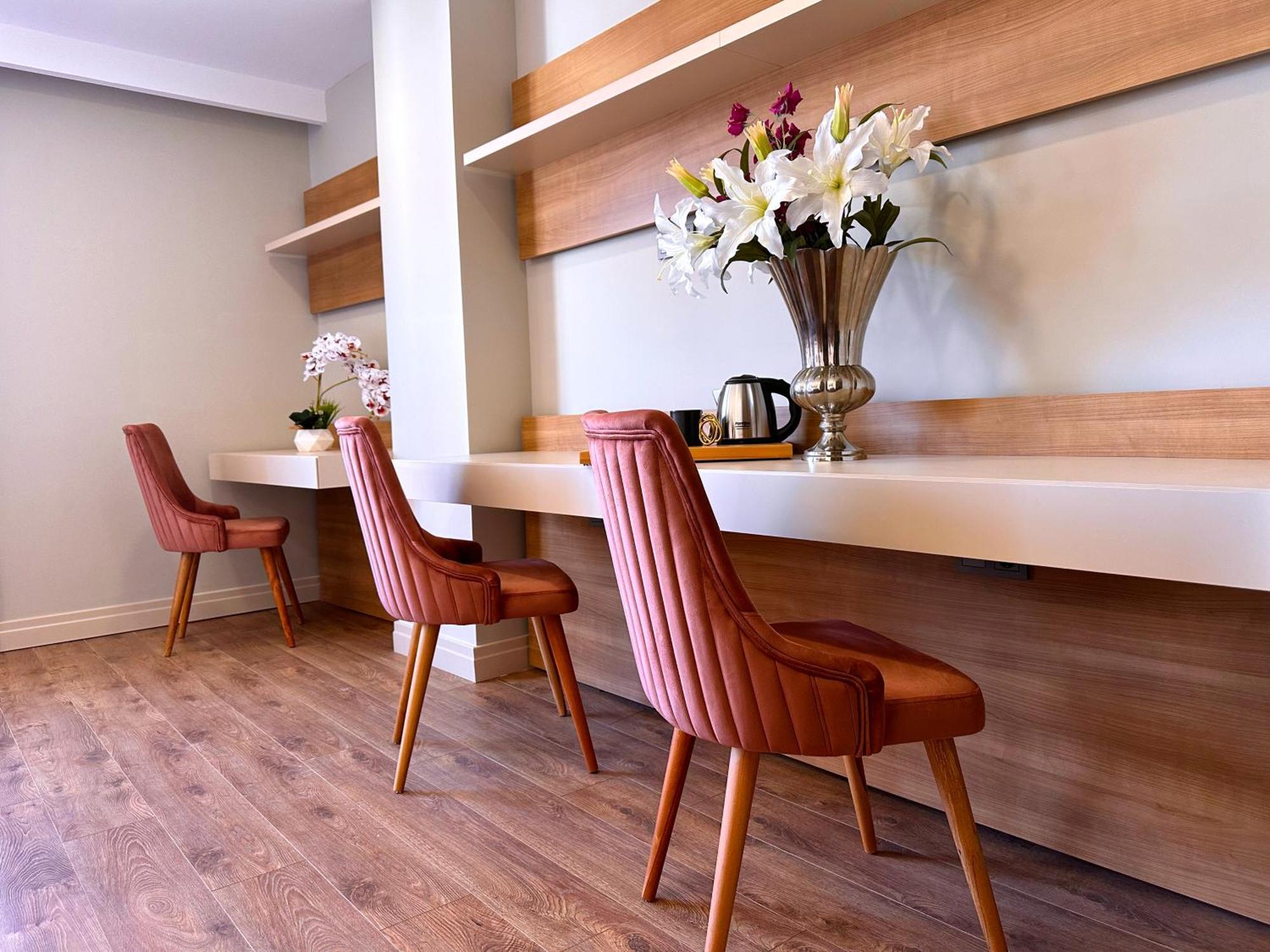 Frezya - Exclusively Woman Hotel อิสตันบูล ภายนอก รูปภาพ